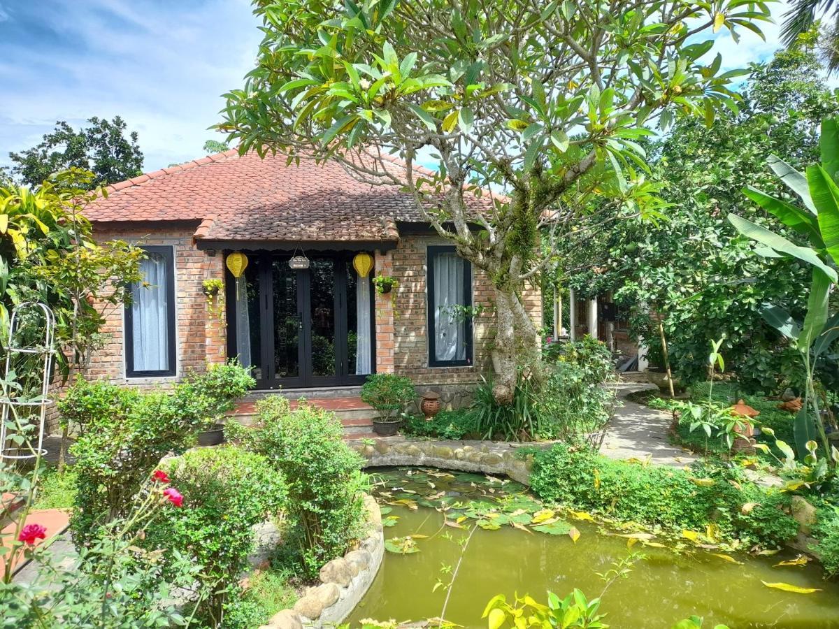 Tam Tinh Vien Homestay Хуе Екстериор снимка